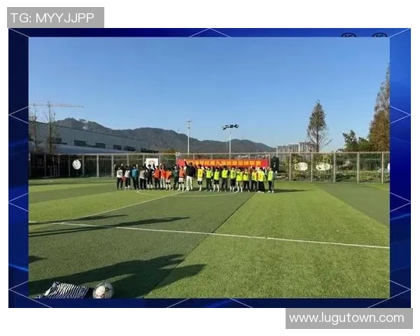 阿可乐足球：激情与梦想交织的绿茵场上演绎青春的无限可能